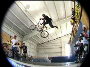 Кадры и скриншоты Dave Mirra Freestyle BMX